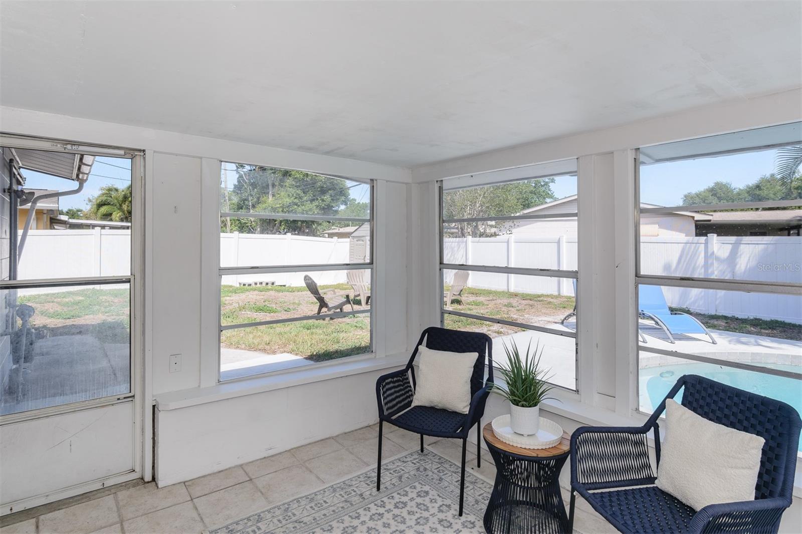 1435 77TH AVE N, ST PETERSBURG, FL, 33702