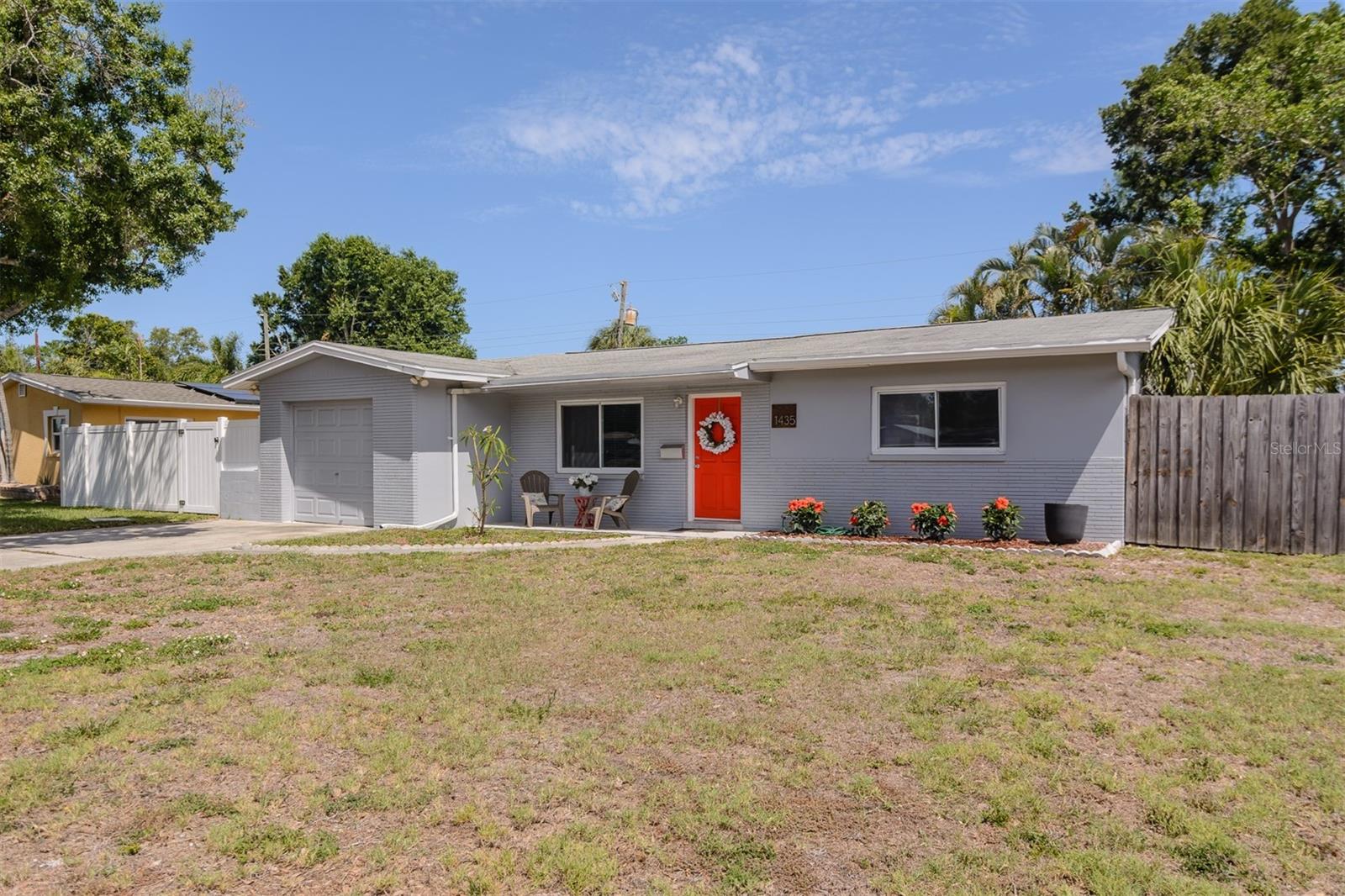 1435 77TH AVE N, ST PETERSBURG, FL, 33702