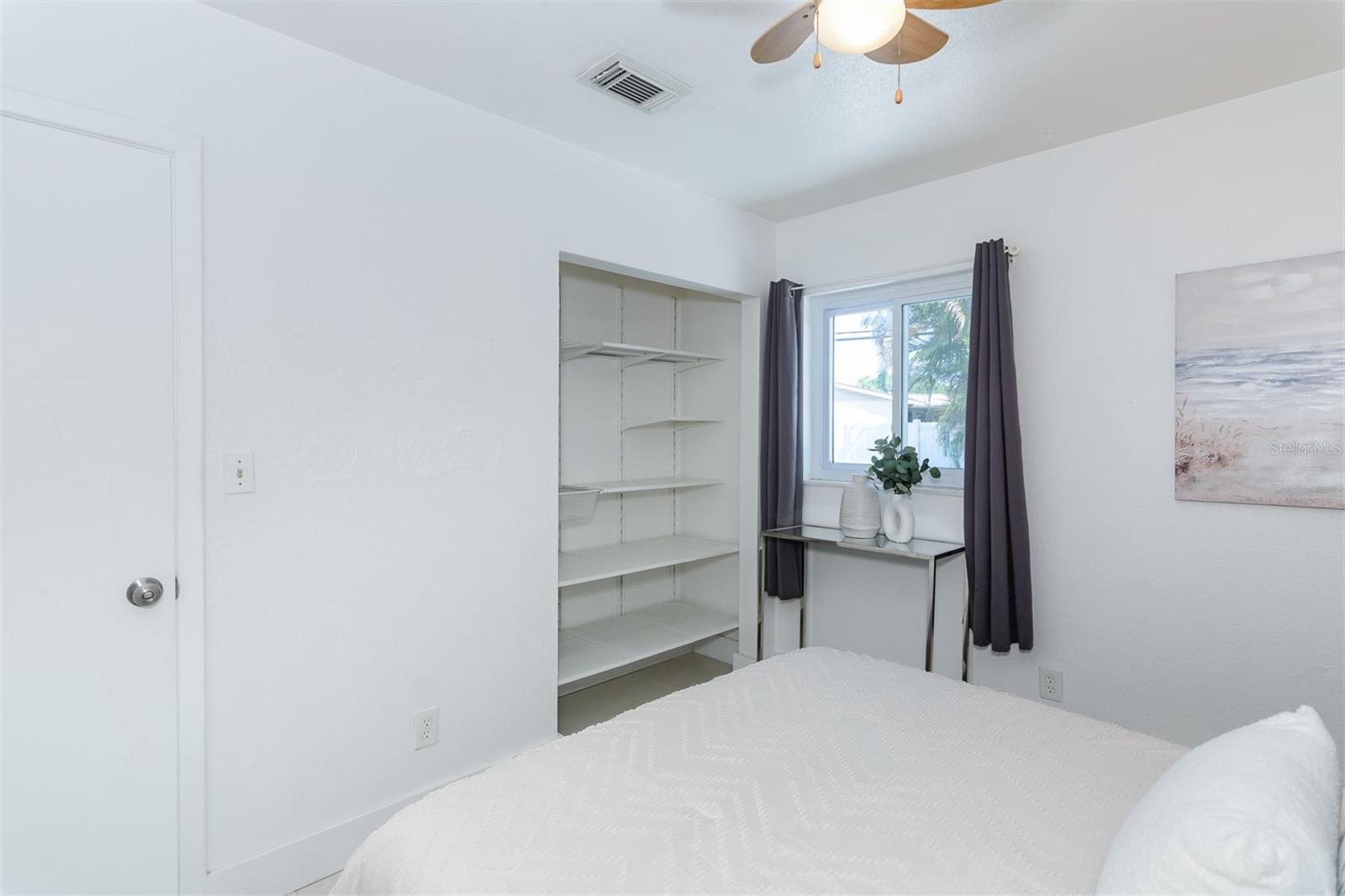 1435 77TH AVE N, ST PETERSBURG, FL, 33702