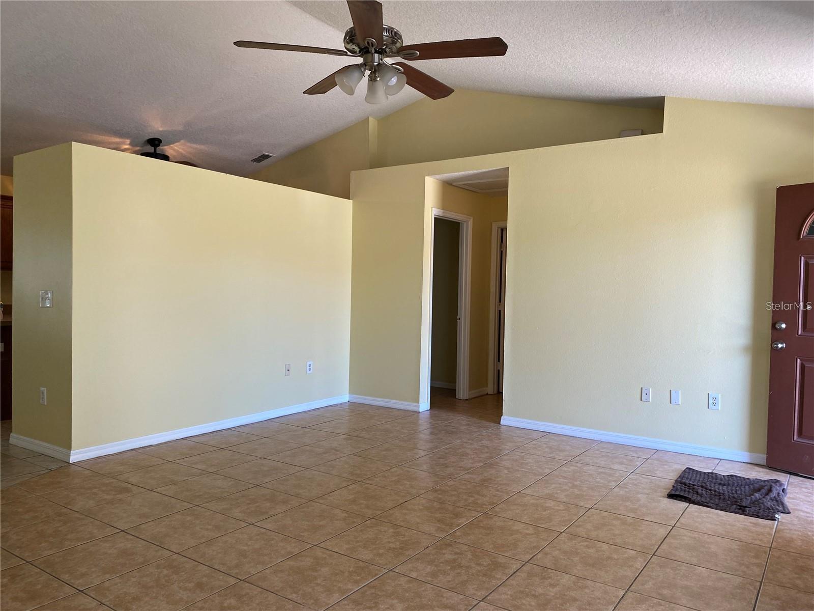 620 CHESTNUT AVE, ORANGE CITY, FL, 32763