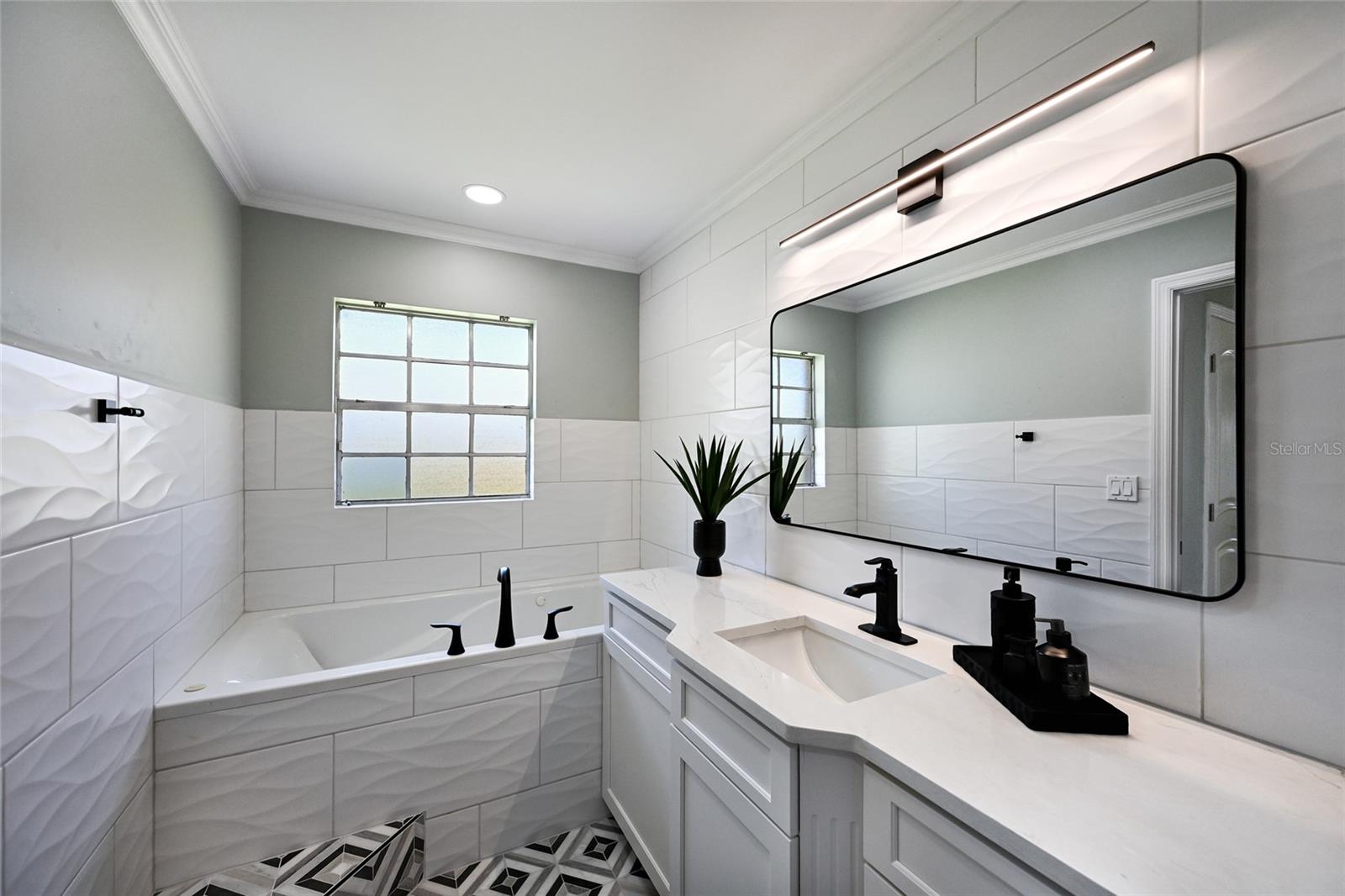 430 BIRD KEY DR, SARASOTA, FL, 34236