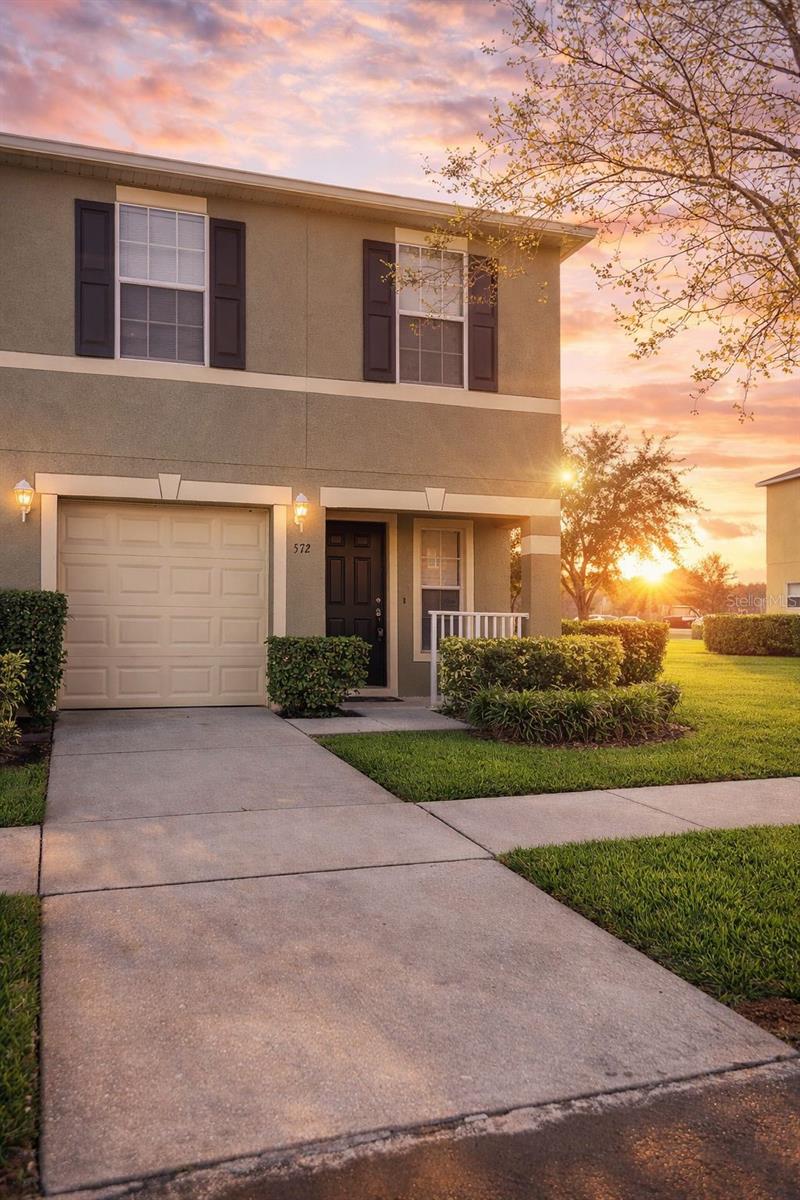 572 CRESTING OAK CIR #19, ORLANDO, FL, 32824