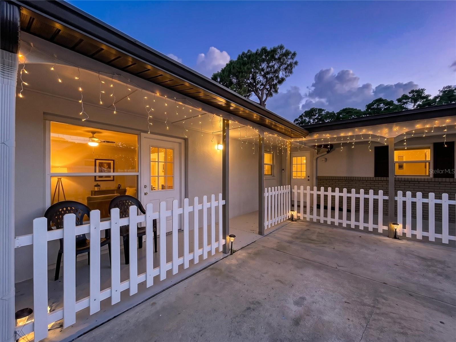 6408 TOWN N COUNTRY BLVD, TAMPA, FL, 33615