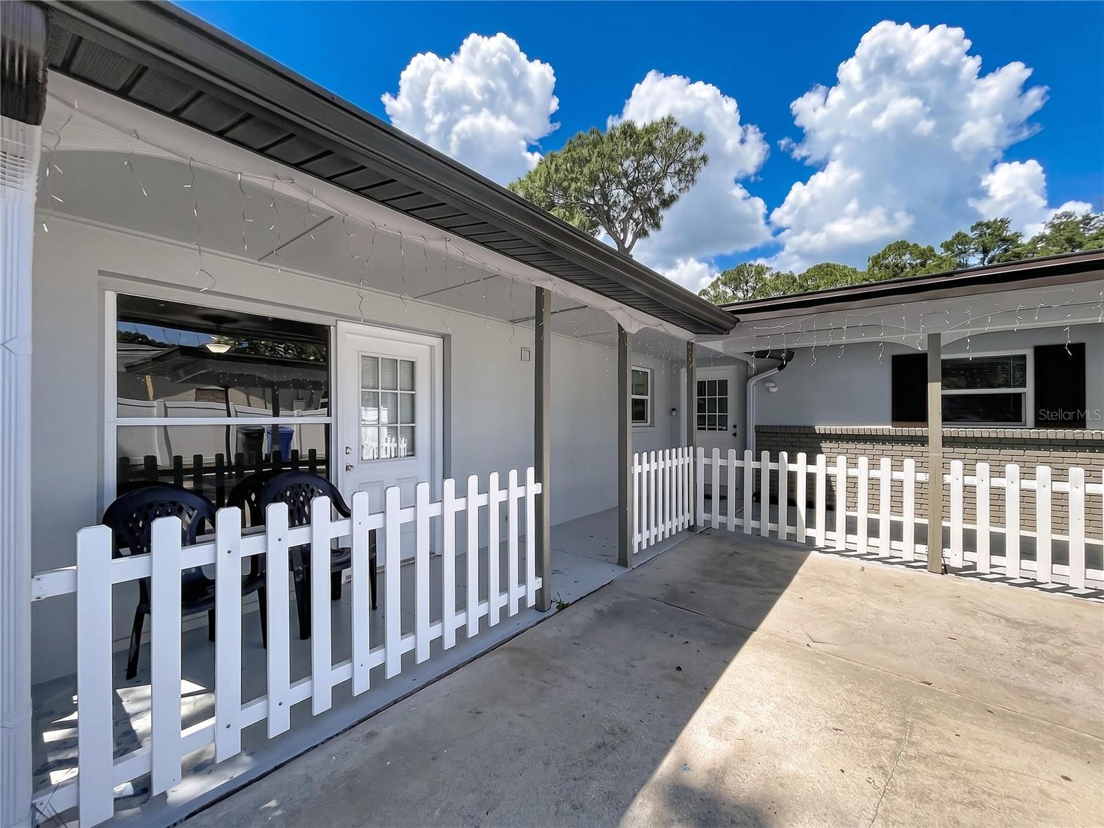 6408 TOWN N COUNTRY BLVD, TAMPA, FL, 33615