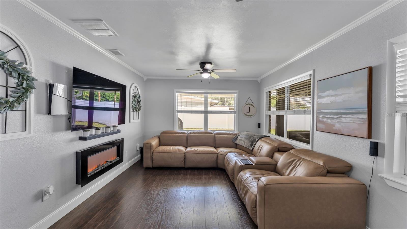 2633 HANDLEY BLVD, LAKELAND, FL, 33803