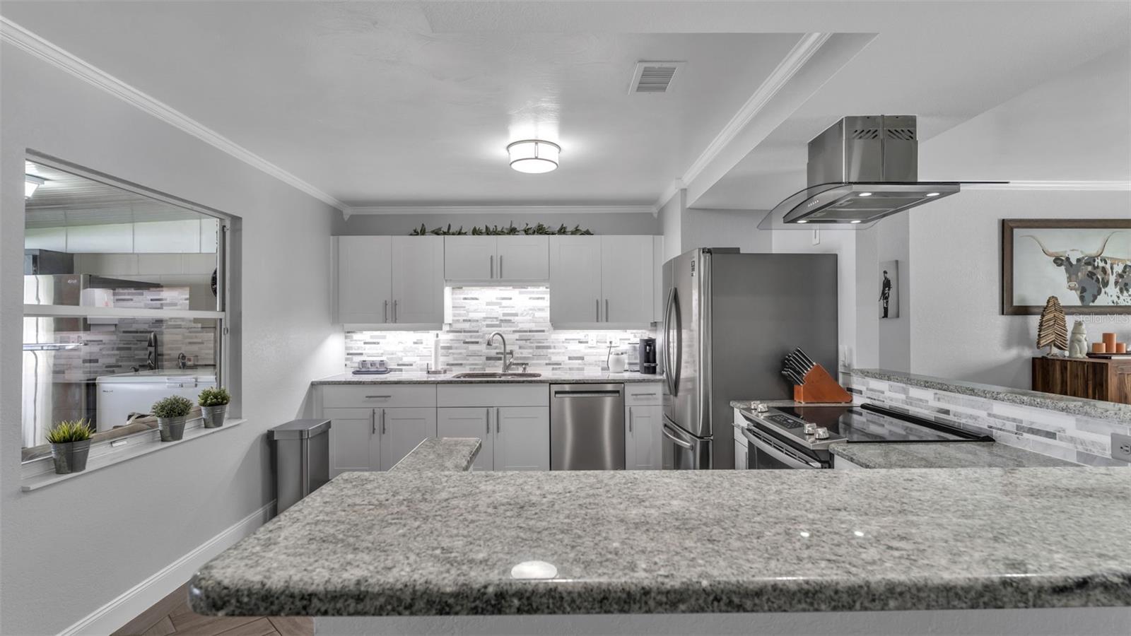 2633 HANDLEY BLVD, LAKELAND, FL, 33803