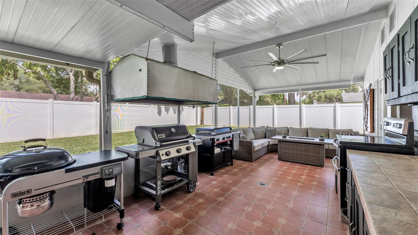 2633 HANDLEY BLVD, LAKELAND, FL, 33803