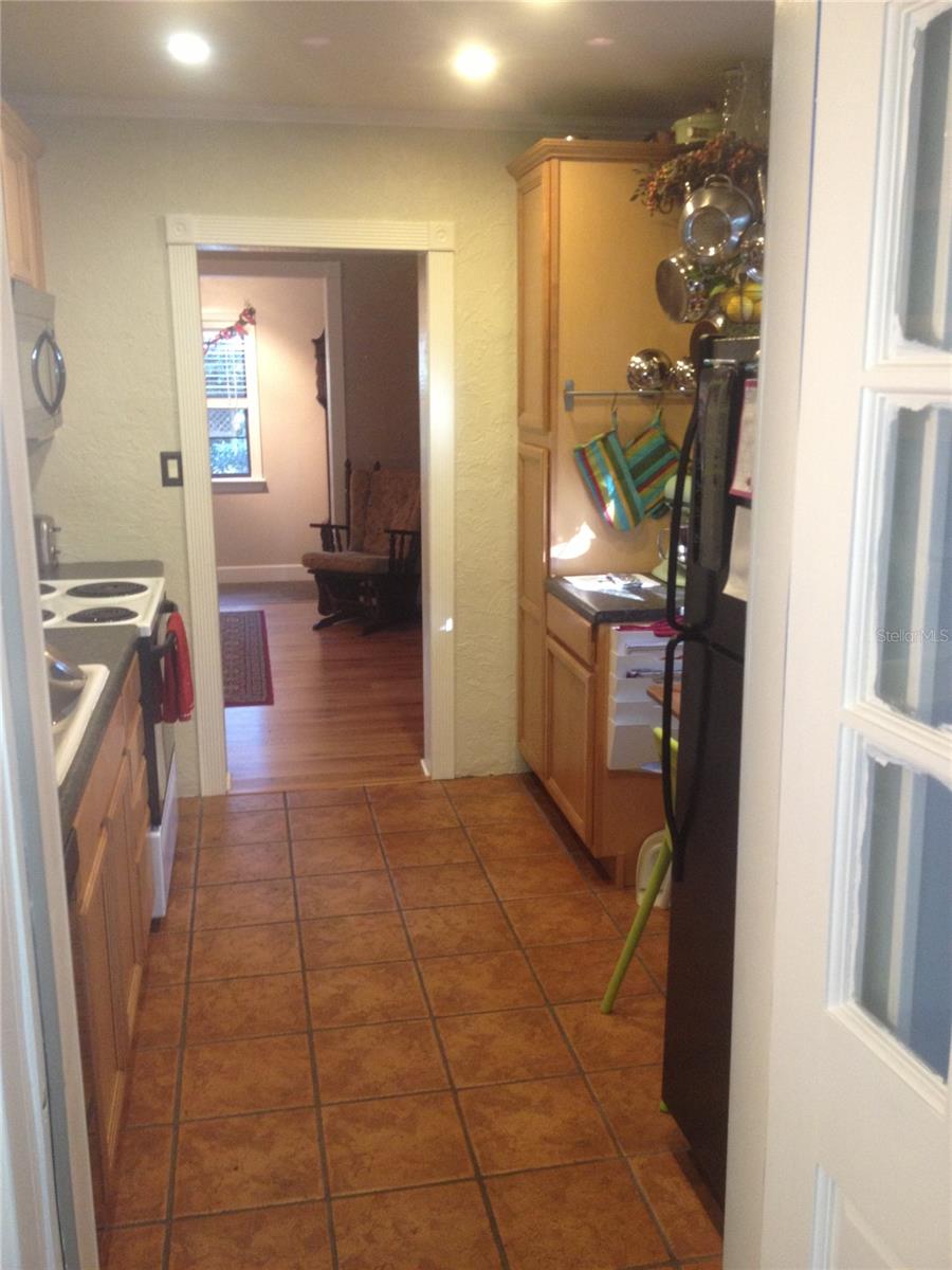 711 NW 34TH PL, GAINESVILLE, FL, 32609