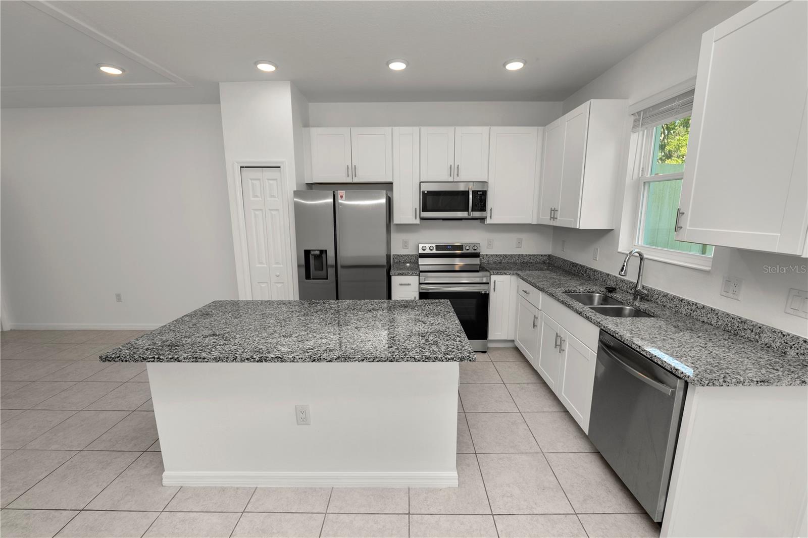 34187 CINDER WAY, WESLEY CHAPEL, FL, 33545