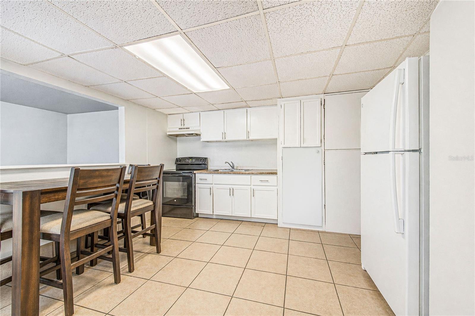 402 E MAIN ST, DUNDEE, FL, 33838