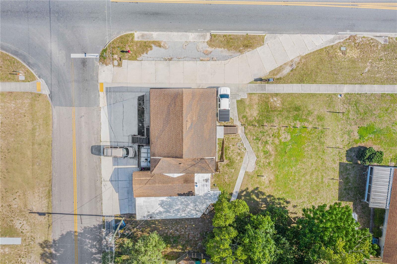 402 E MAIN ST, DUNDEE, FL, 33838