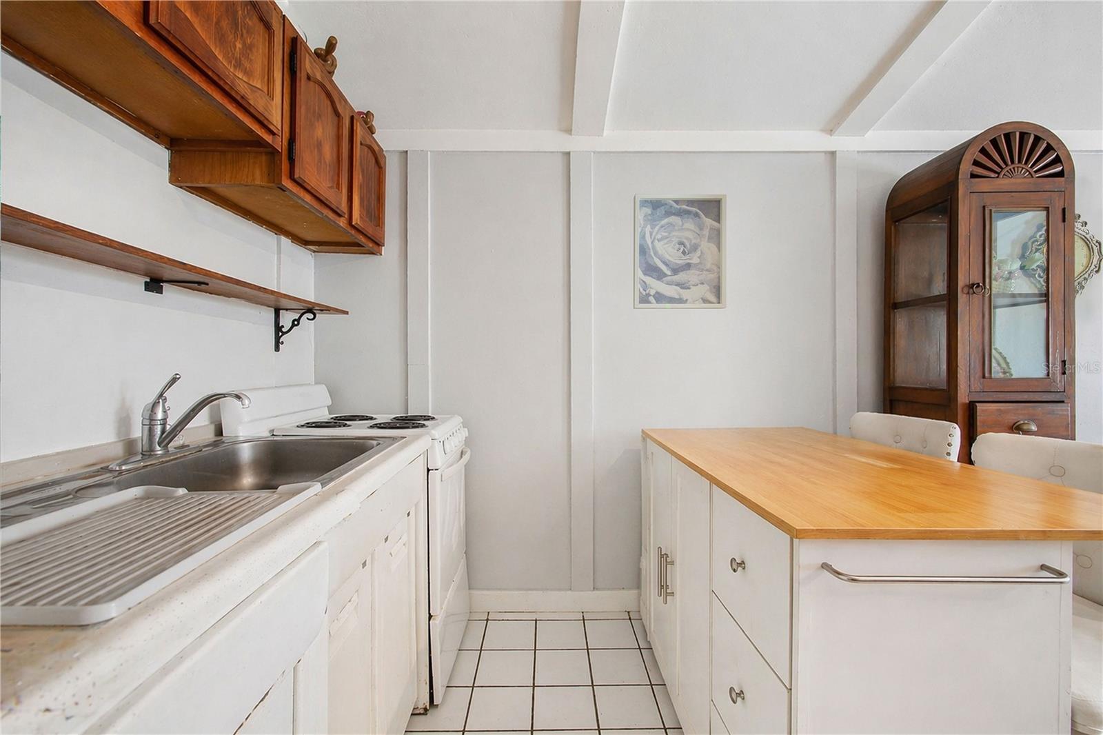 402 E MAIN ST, DUNDEE, FL, 33838