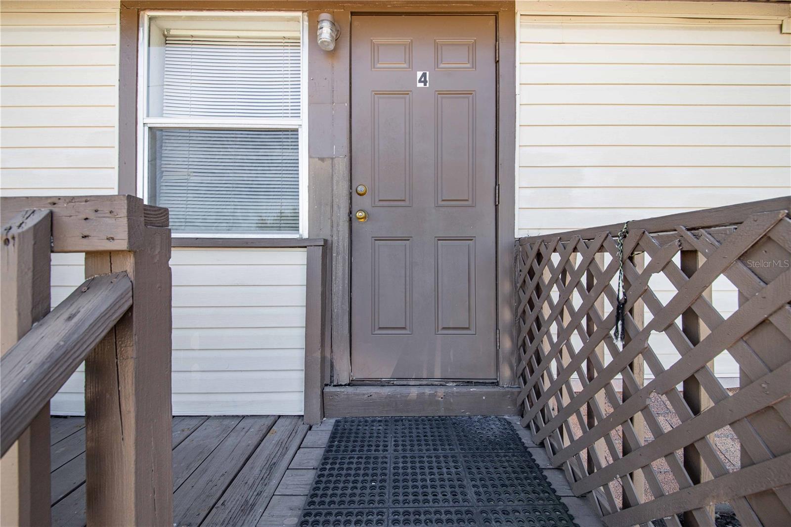 402 E MAIN ST, DUNDEE, FL, 33838