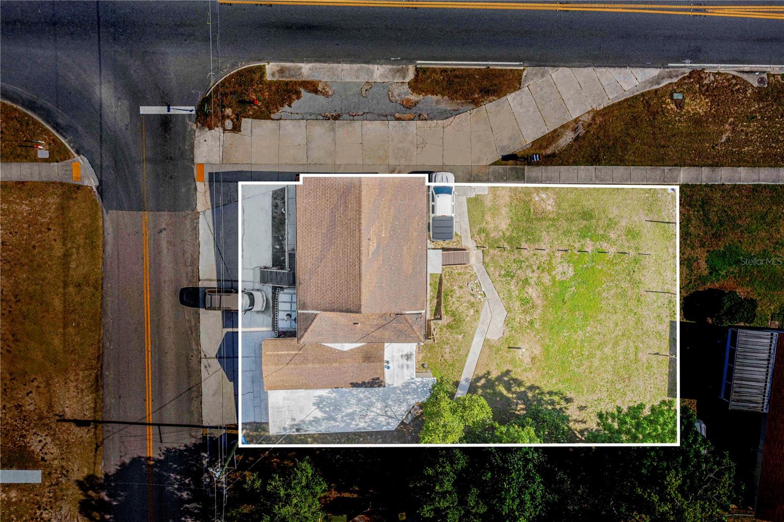 402 E MAIN ST, DUNDEE, FL, 33838