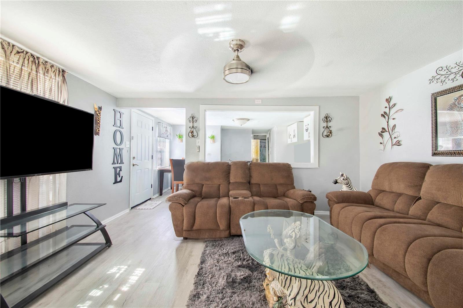 402 E MAIN ST, DUNDEE, FL, 33838