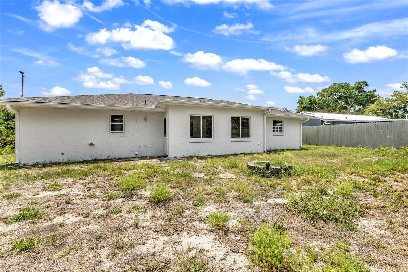 1140 VICTORIA AVE, PORT CHARLOTTE, FL, 33948