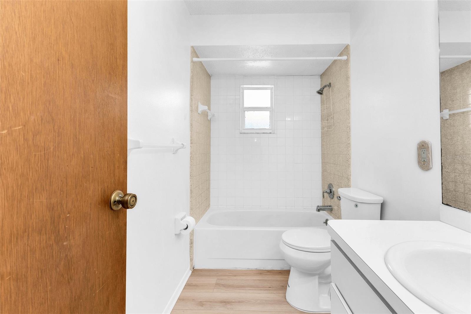 1140 VICTORIA AVE, PORT CHARLOTTE, FL, 33948