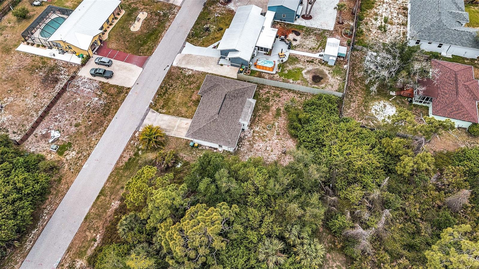 1140 VICTORIA AVE, PORT CHARLOTTE, FL, 33948