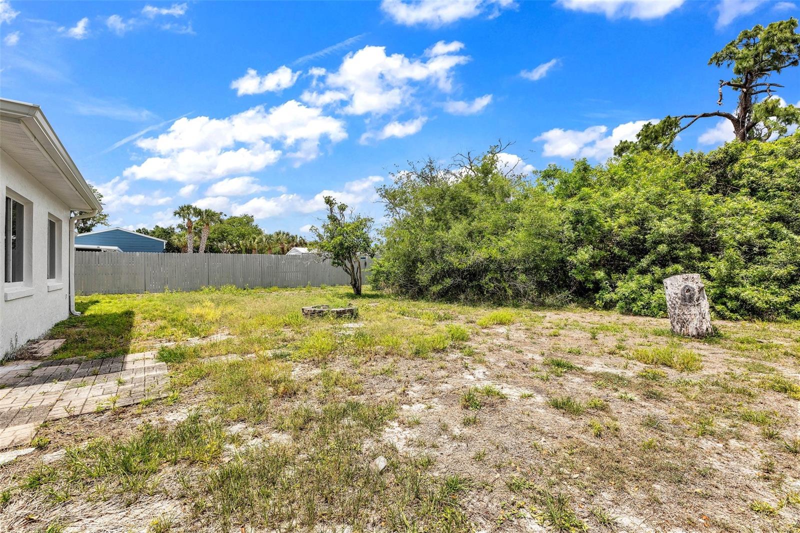 1140 VICTORIA AVE, PORT CHARLOTTE, FL, 33948