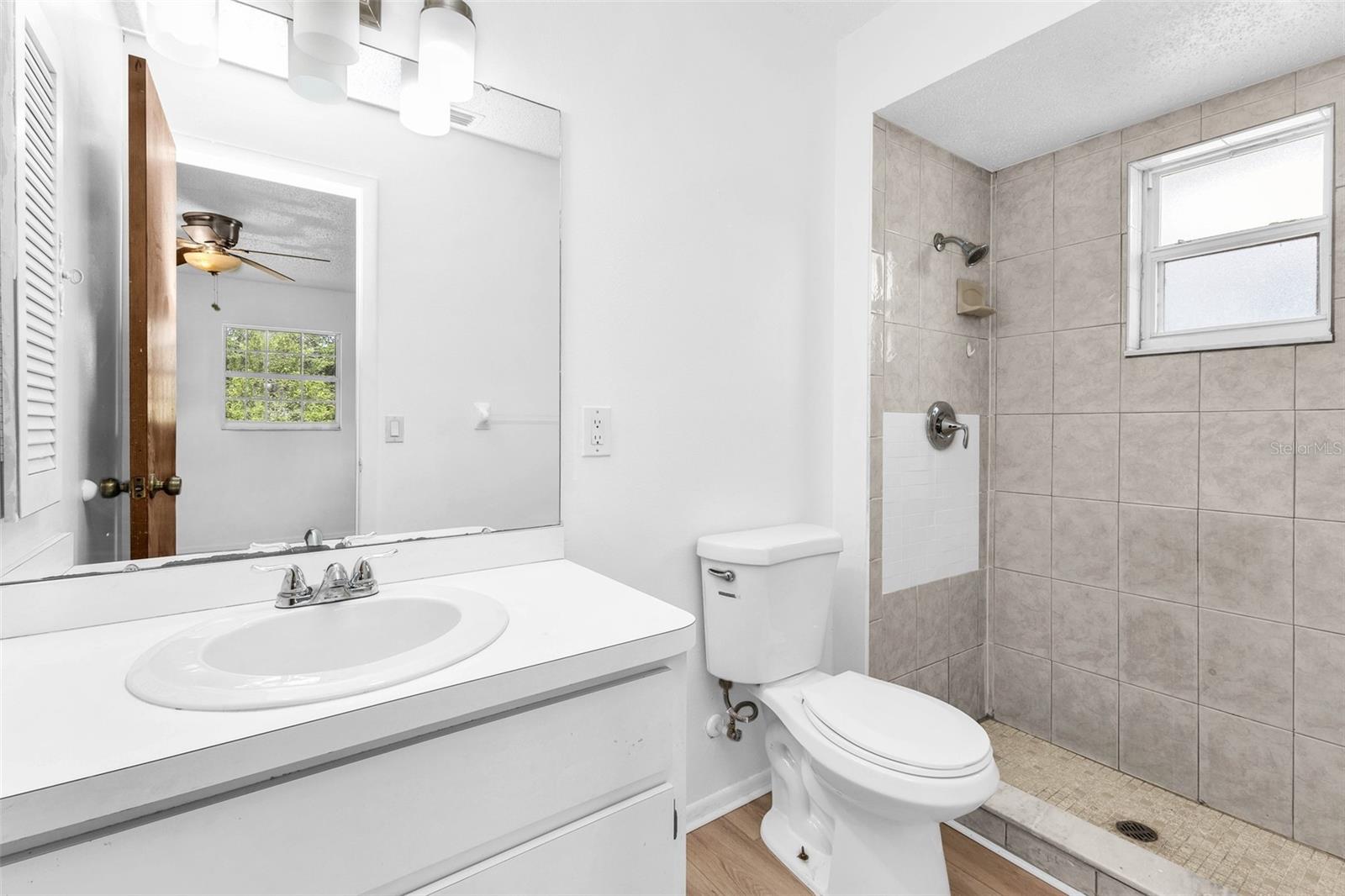 1140 VICTORIA AVE, PORT CHARLOTTE, FL, 33948