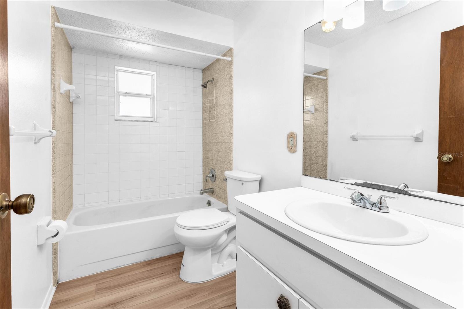 1140 VICTORIA AVE, PORT CHARLOTTE, FL, 33948