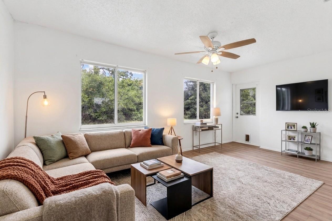 1140 VICTORIA AVE, PORT CHARLOTTE, FL, 33948