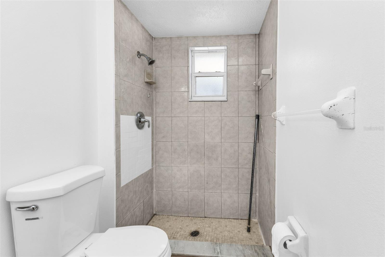 1140 VICTORIA AVE, PORT CHARLOTTE, FL, 33948