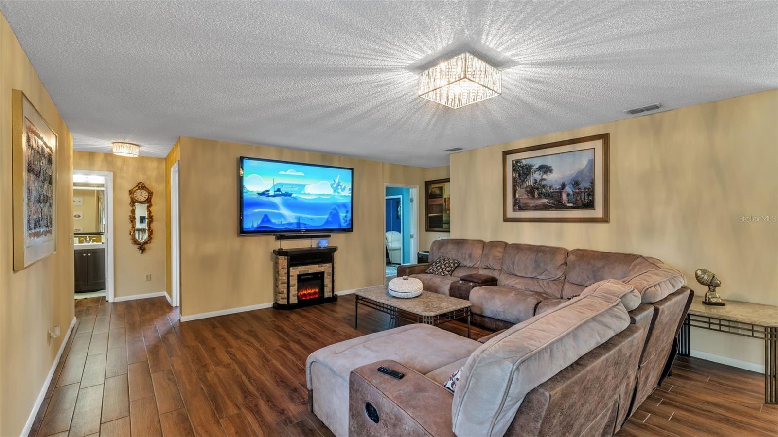 8829 SHEPPARD DR, LAKE WALES, FL, 33898