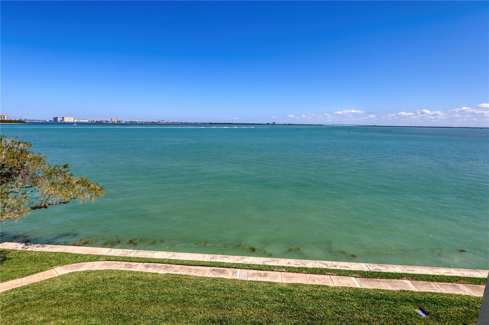 131 1ST ST E #102, ST PETERSBURG, FL, 33715