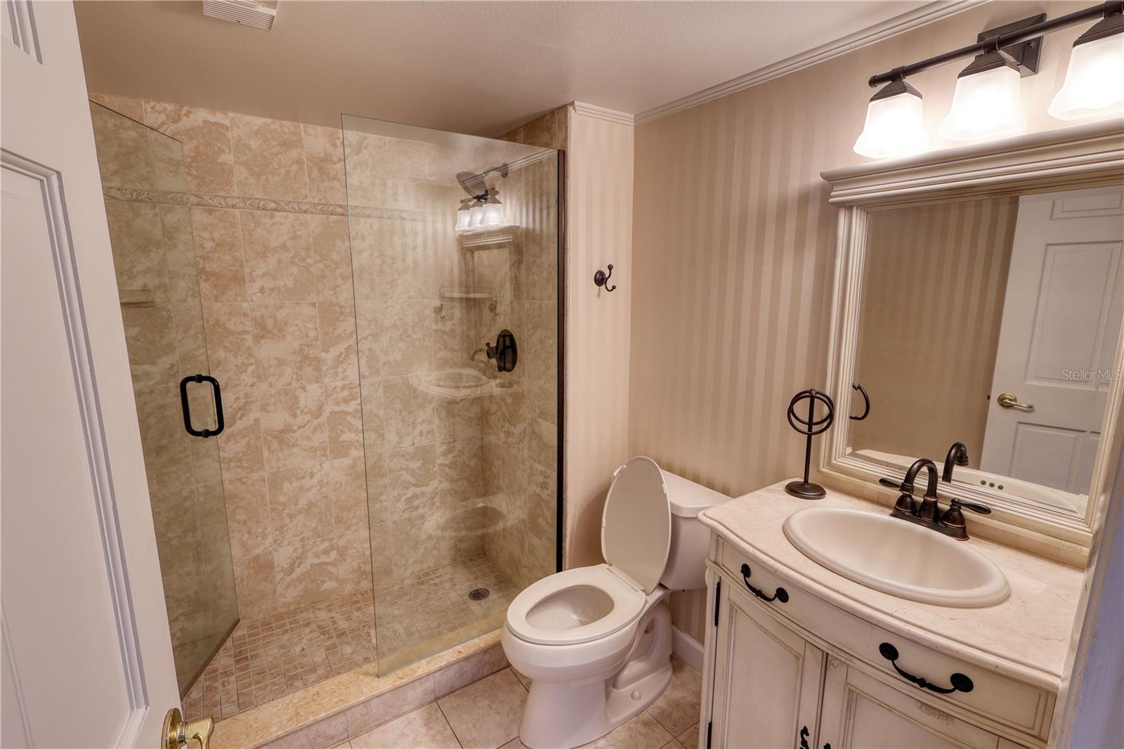 131 1ST ST E #102, ST PETERSBURG, FL, 33715