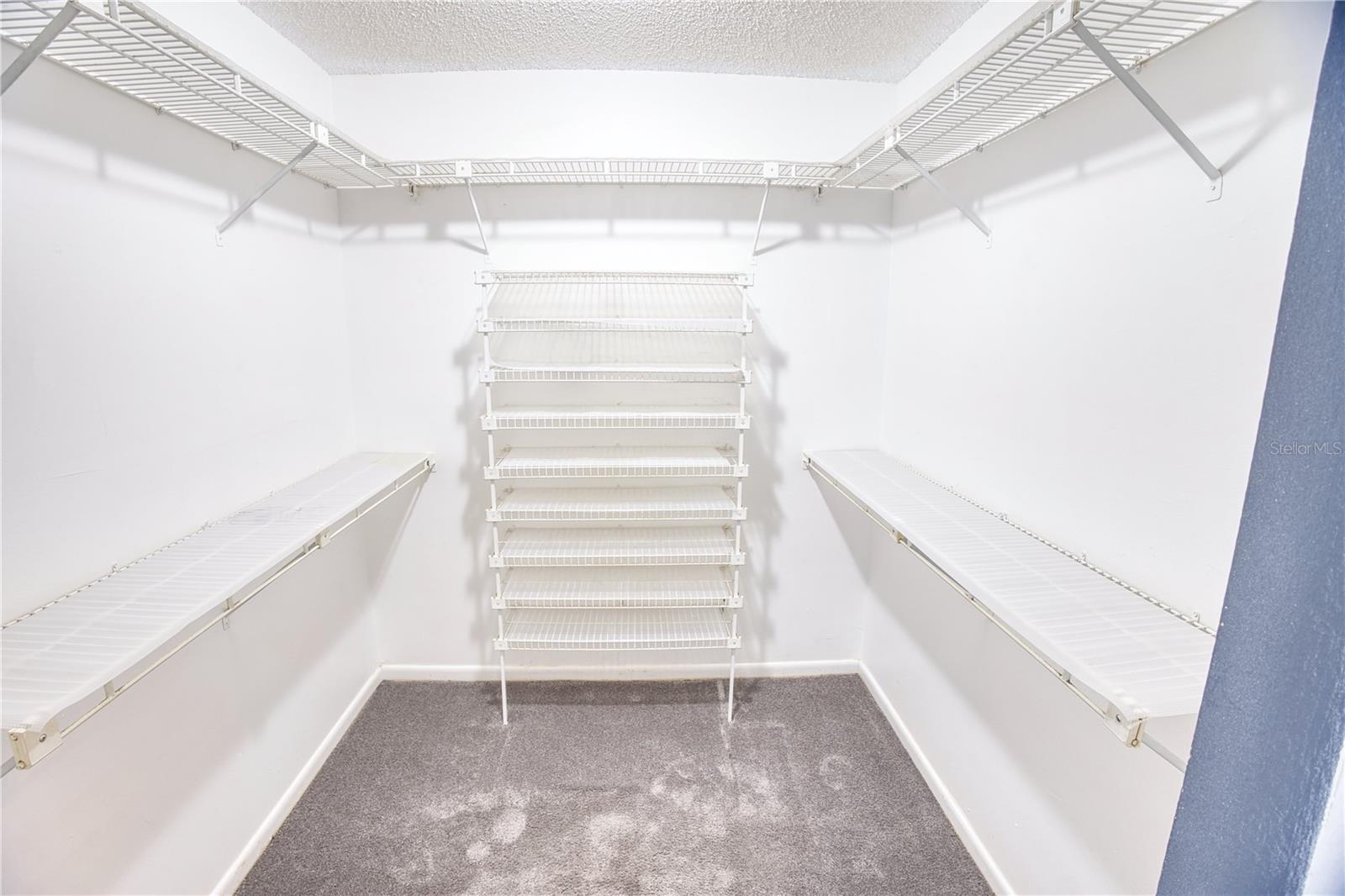 131 1ST ST E #102, ST PETERSBURG, FL, 33715