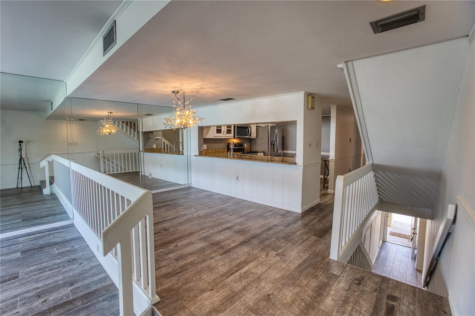 131 1ST ST E #102, ST PETERSBURG, FL, 33715