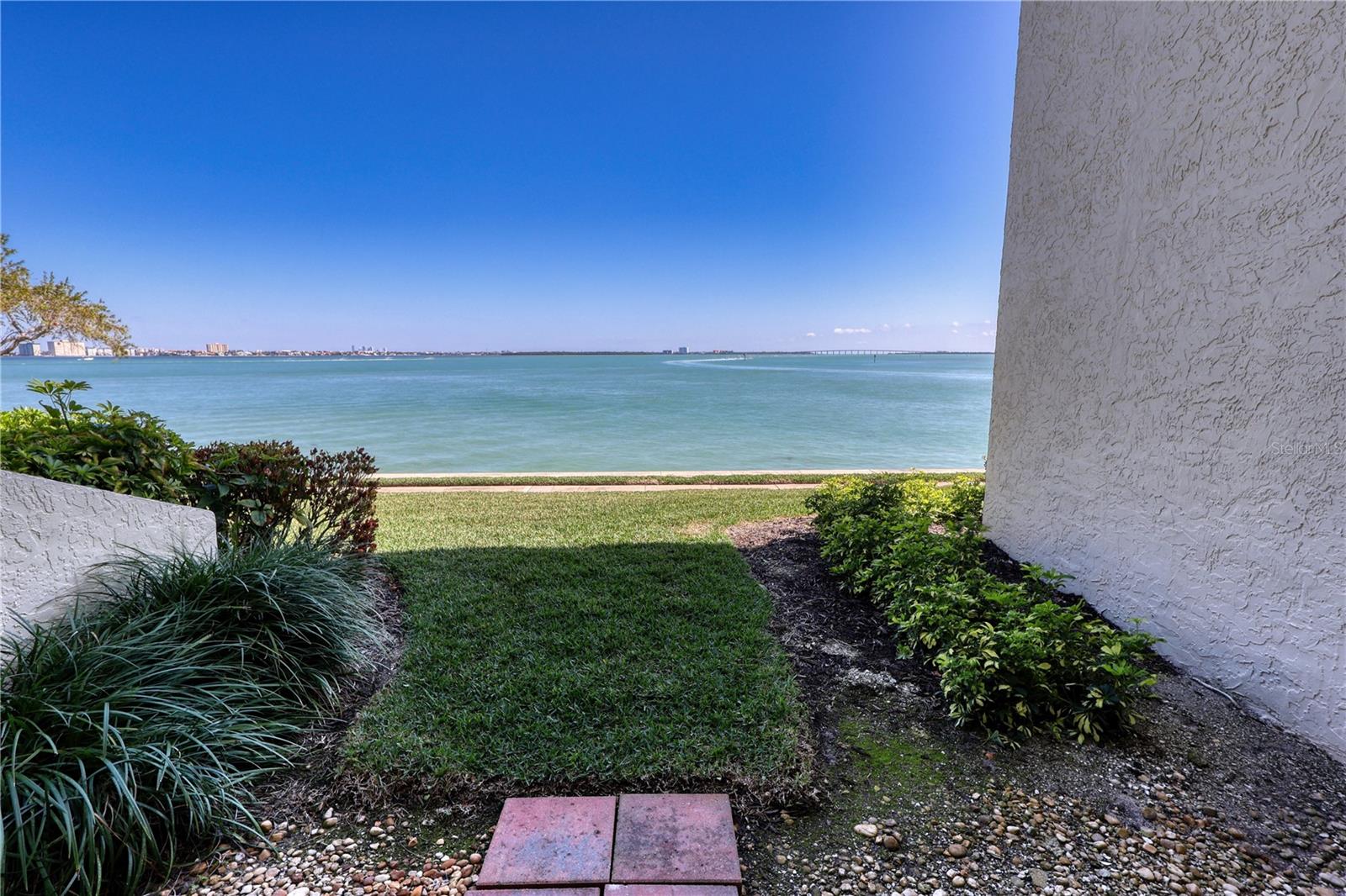 131 1ST ST E #102, ST PETERSBURG, FL, 33715