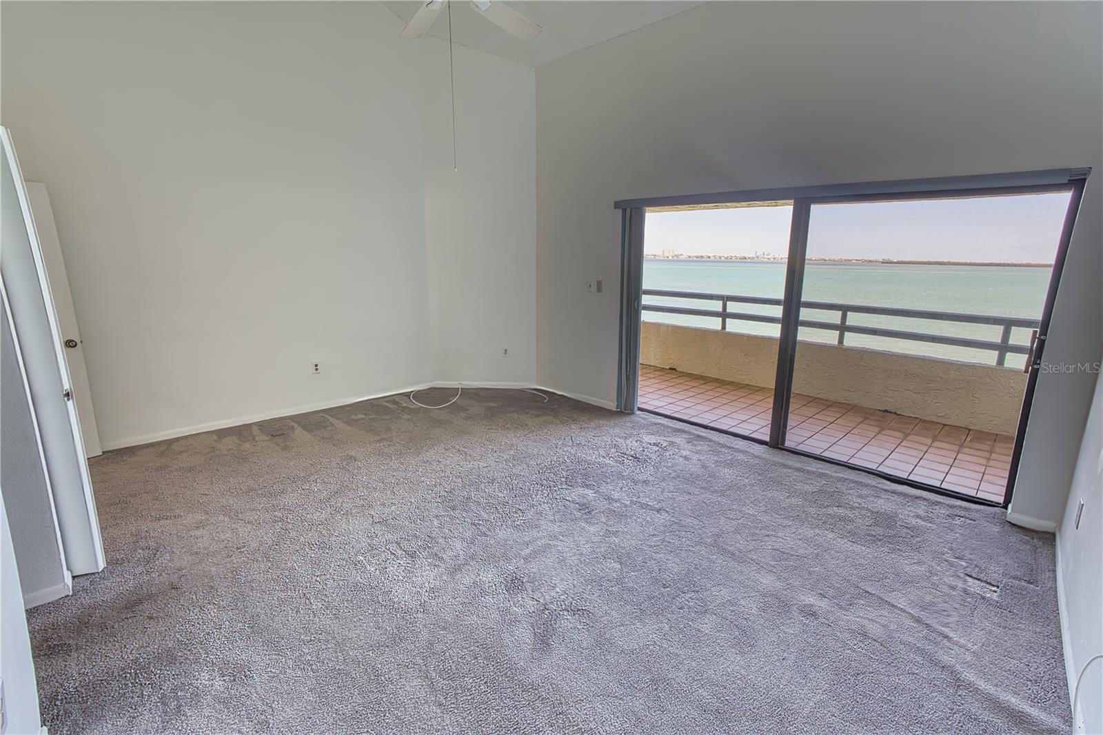 131 1ST ST E #102, ST PETERSBURG, FL, 33715