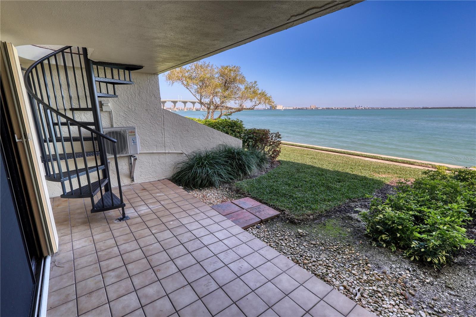 131 1ST ST E #102, ST PETERSBURG, FL, 33715