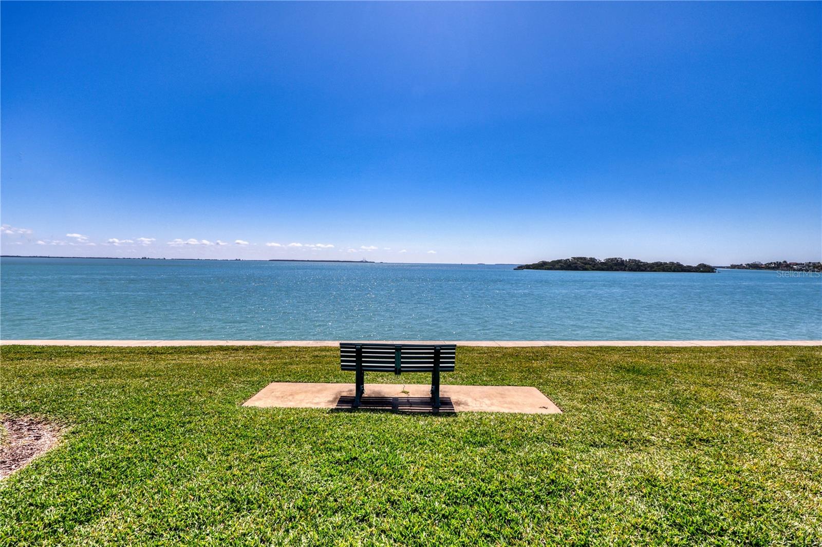 131 1ST ST E #102, ST PETERSBURG, FL, 33715