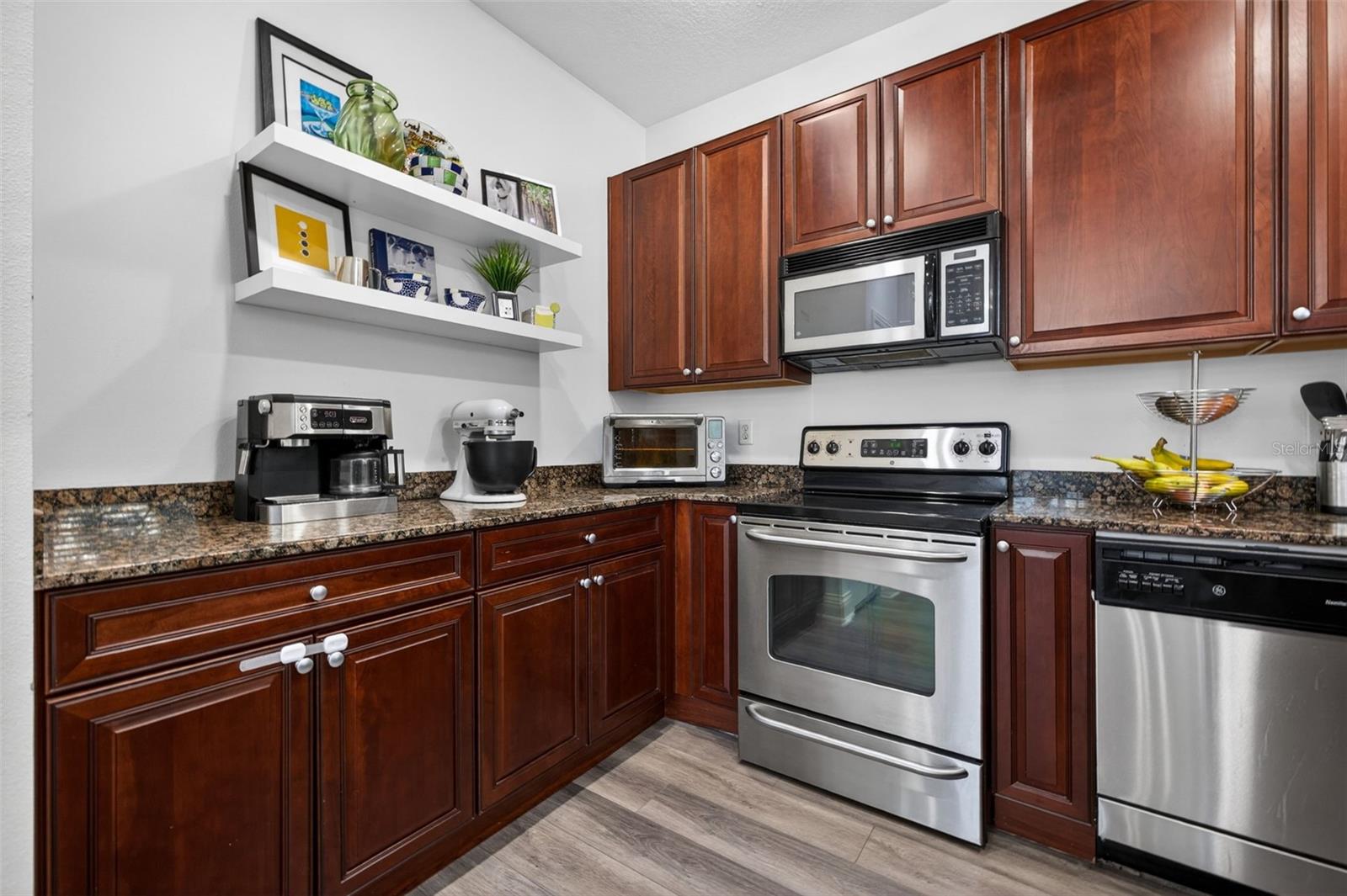 204 ROCK GARDEN PL #1, TAMPA, FL, 33609