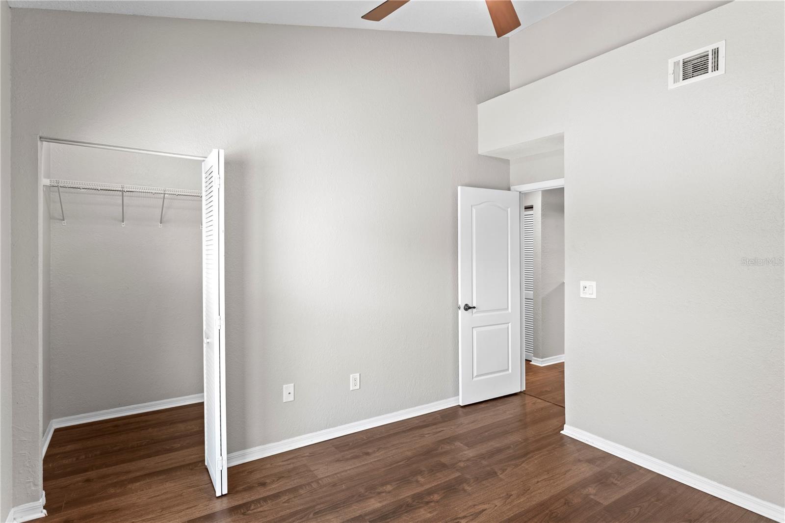 943 NORMANDY TRACE RD, TAMPA, FL, 33602