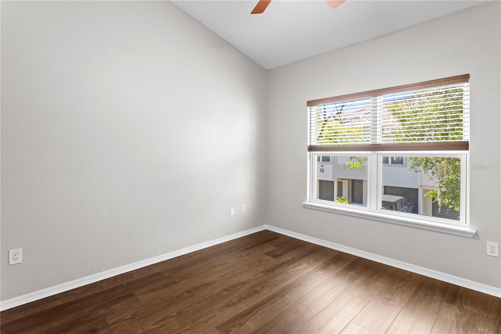 943 NORMANDY TRACE RD, TAMPA, FL, 33602