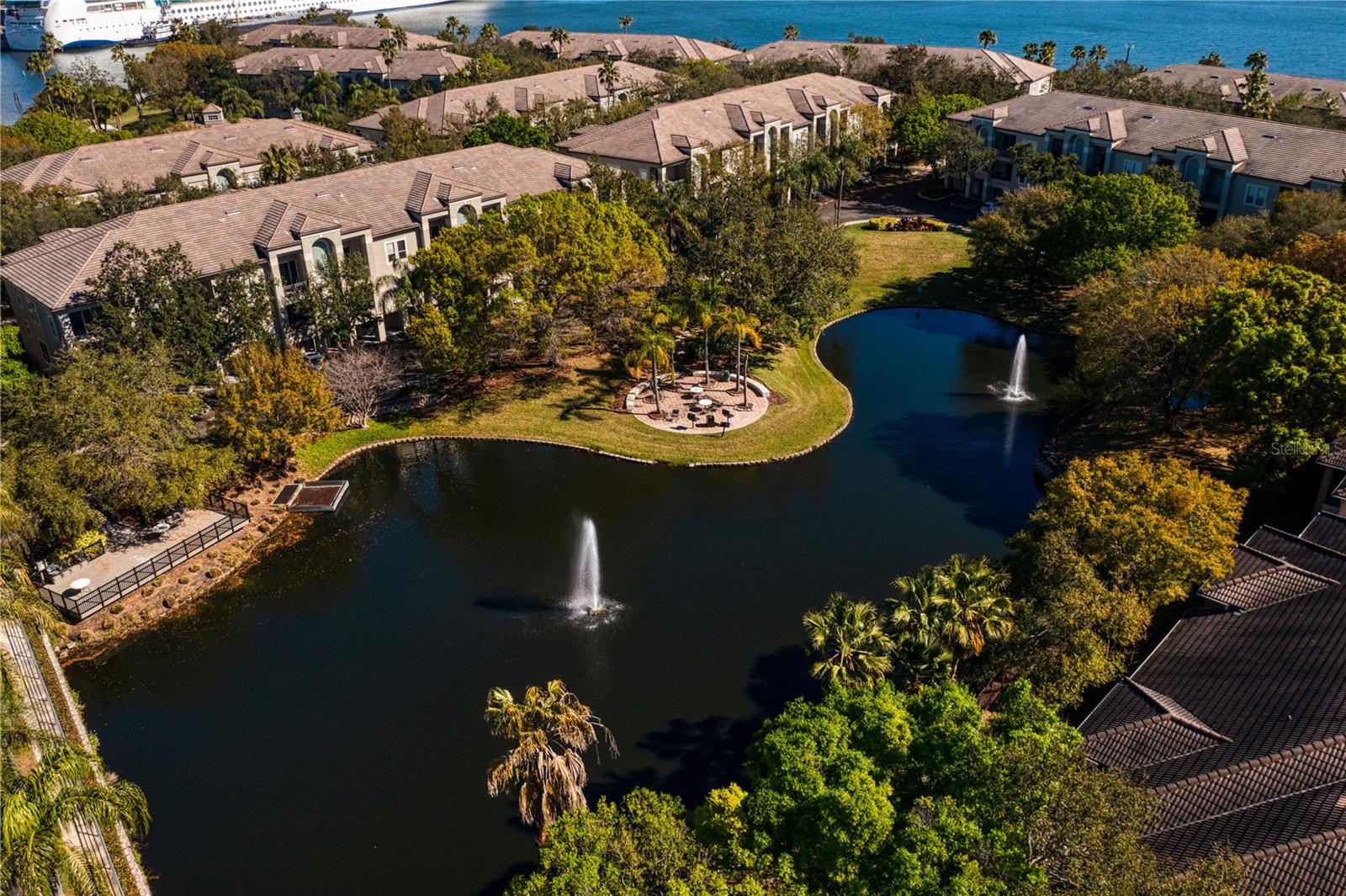 943 NORMANDY TRACE RD, TAMPA, FL, 33602