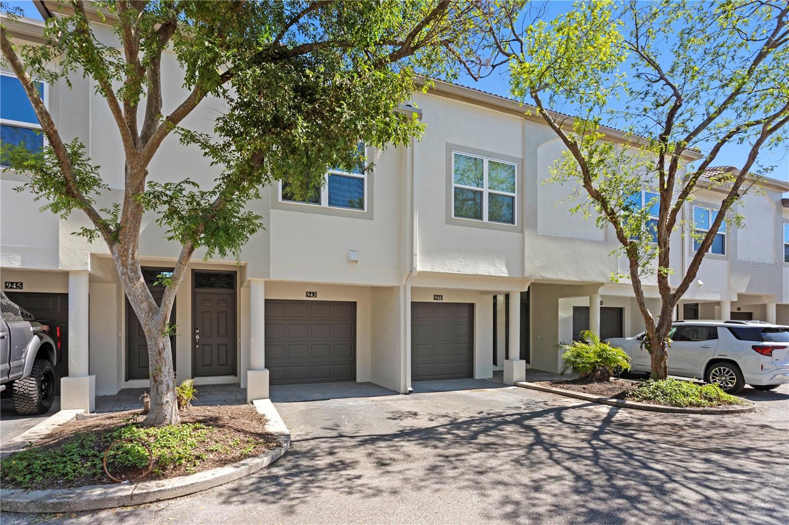 943 NORMANDY TRACE RD, TAMPA, FL, 33602