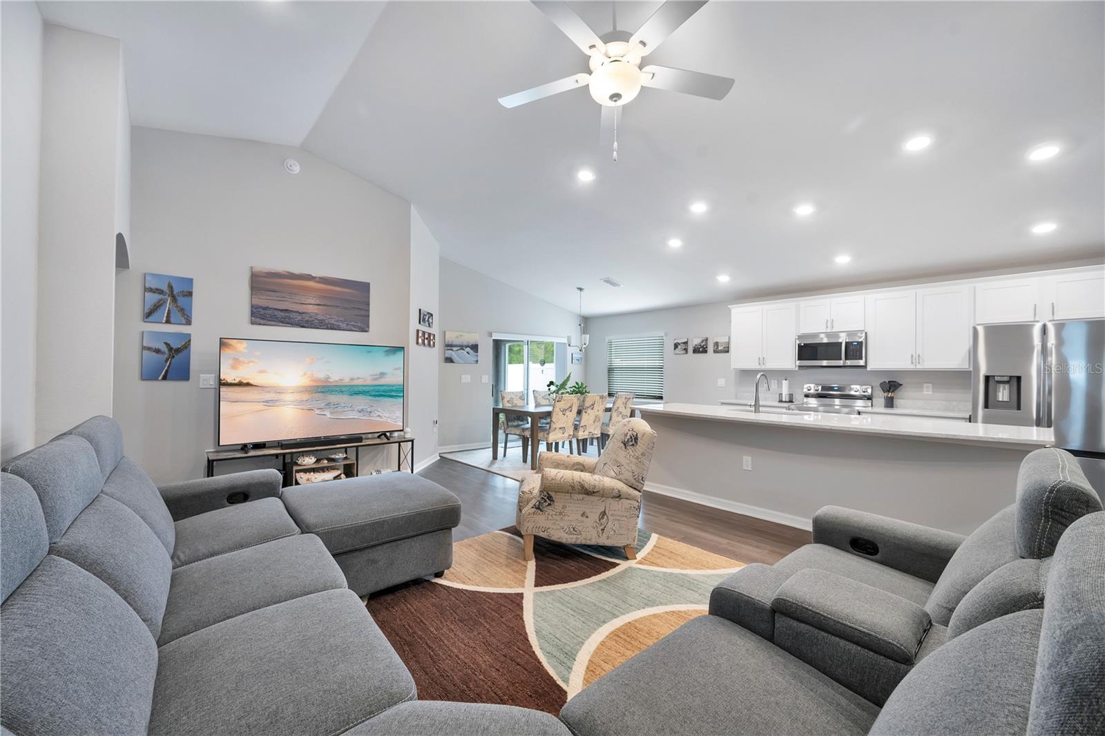 2096 GOLDEN BEAK DR, EAGLE LAKE, FL, 33839