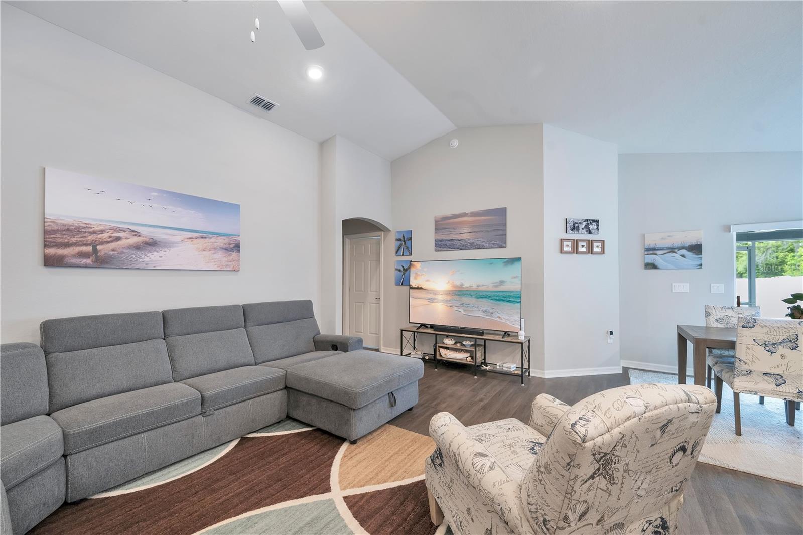 2096 GOLDEN BEAK DR, EAGLE LAKE, FL, 33839