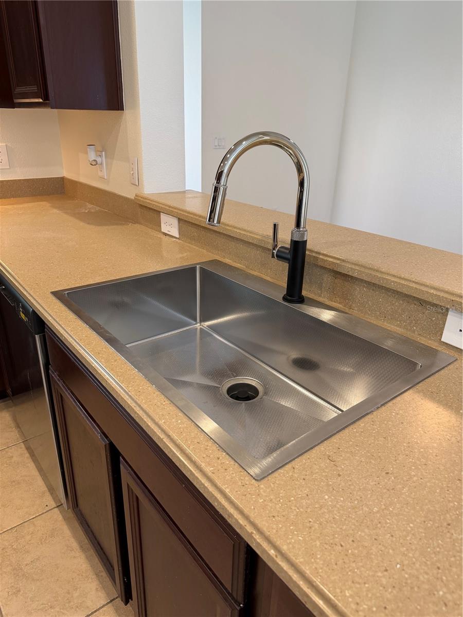 11939 CITRUSWOOD DR, ORLANDO, FL, 32832