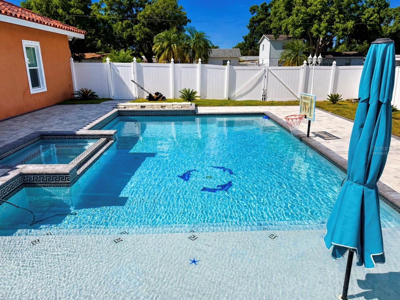 5550 64TH AVE N, PINELLAS PARK, FL, 33781