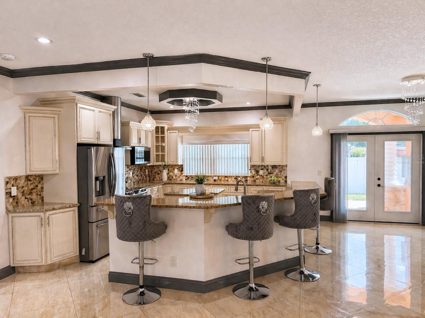 5550 64TH AVE N, PINELLAS PARK, FL, 33781