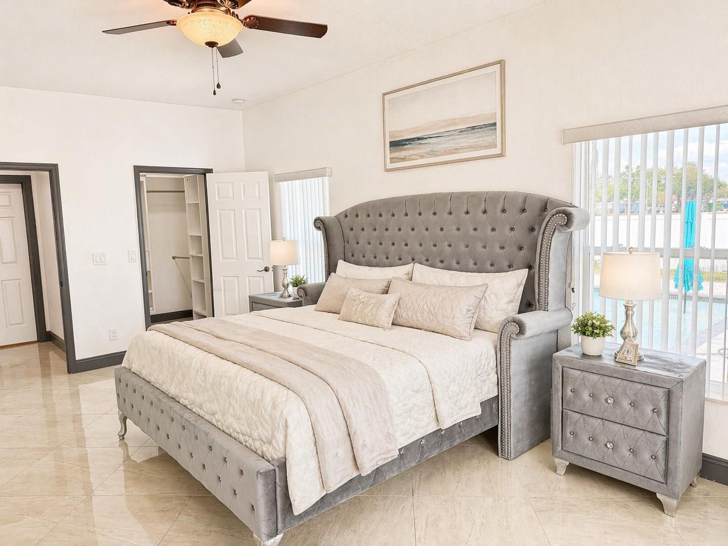 5550 64TH AVE N, PINELLAS PARK, FL, 33781