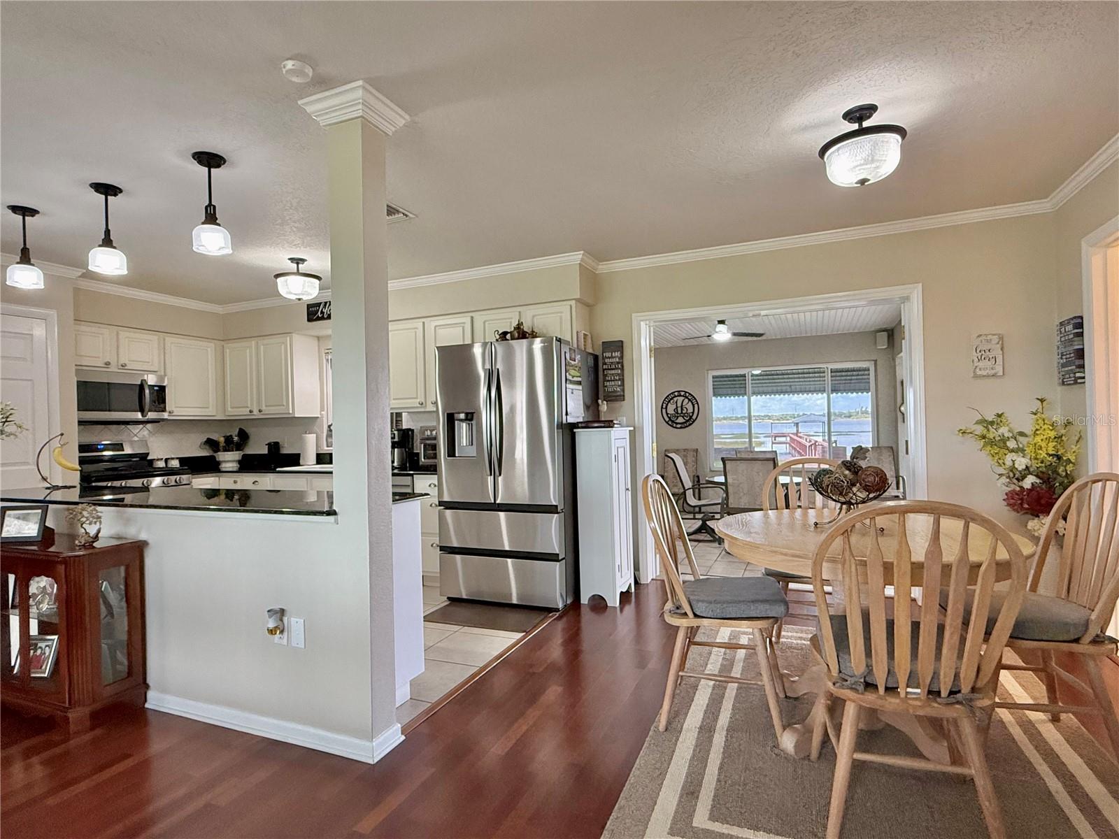 77 W LAKE DAMON DR, AVON PARK, FL, 33825