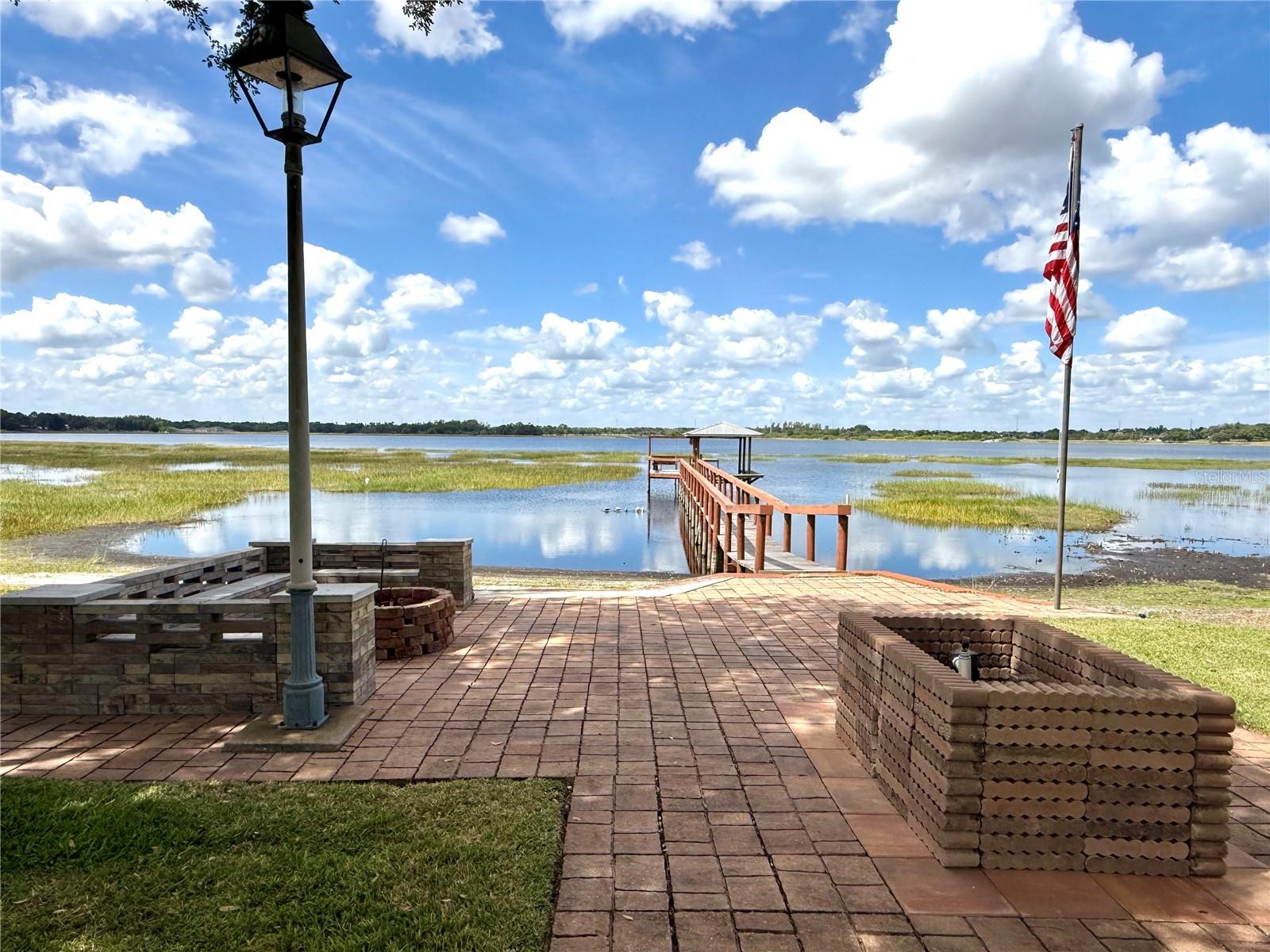 77 W LAKE DAMON DR, AVON PARK, FL, 33825