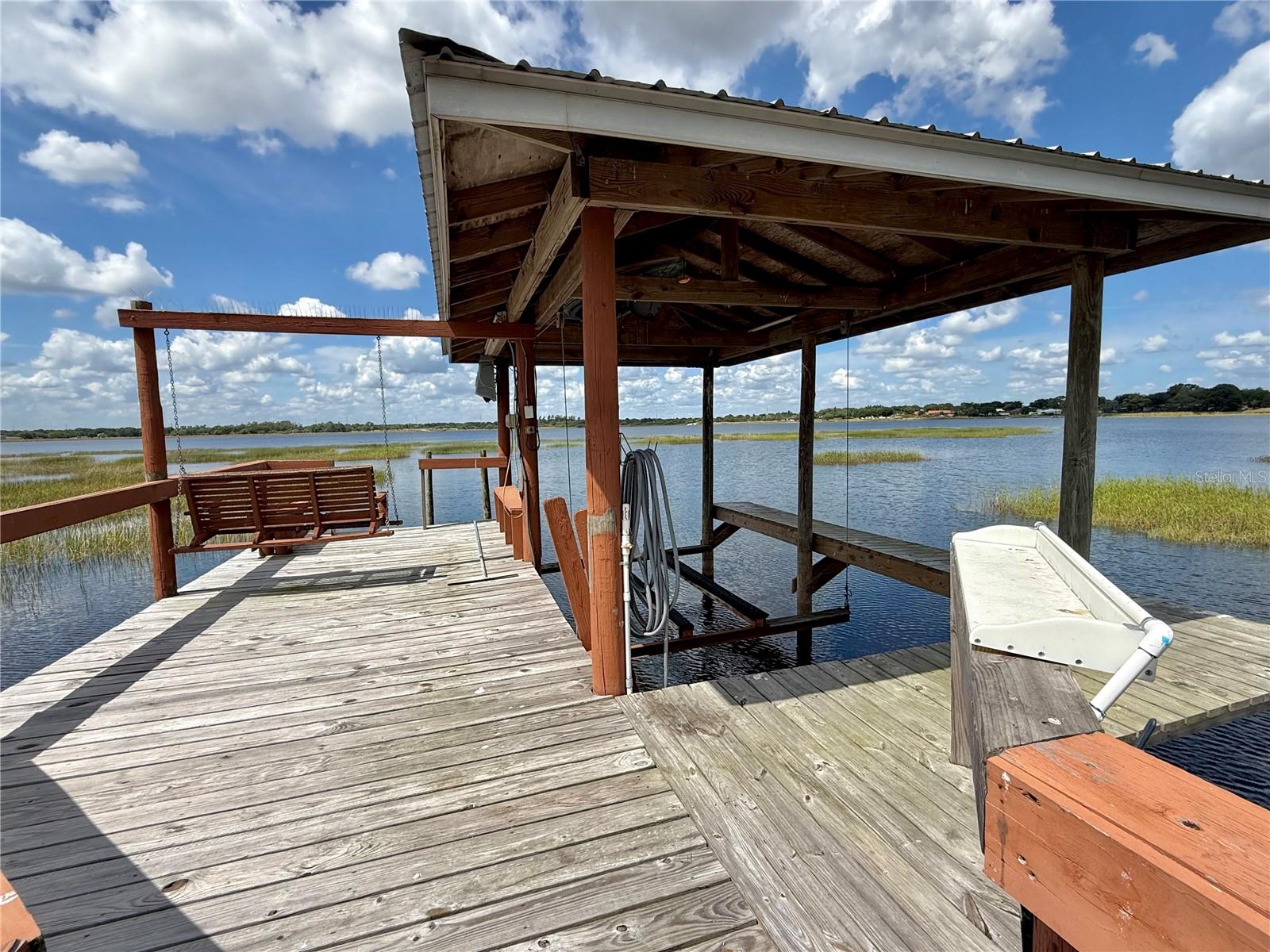 77 W LAKE DAMON DR, AVON PARK, FL, 33825